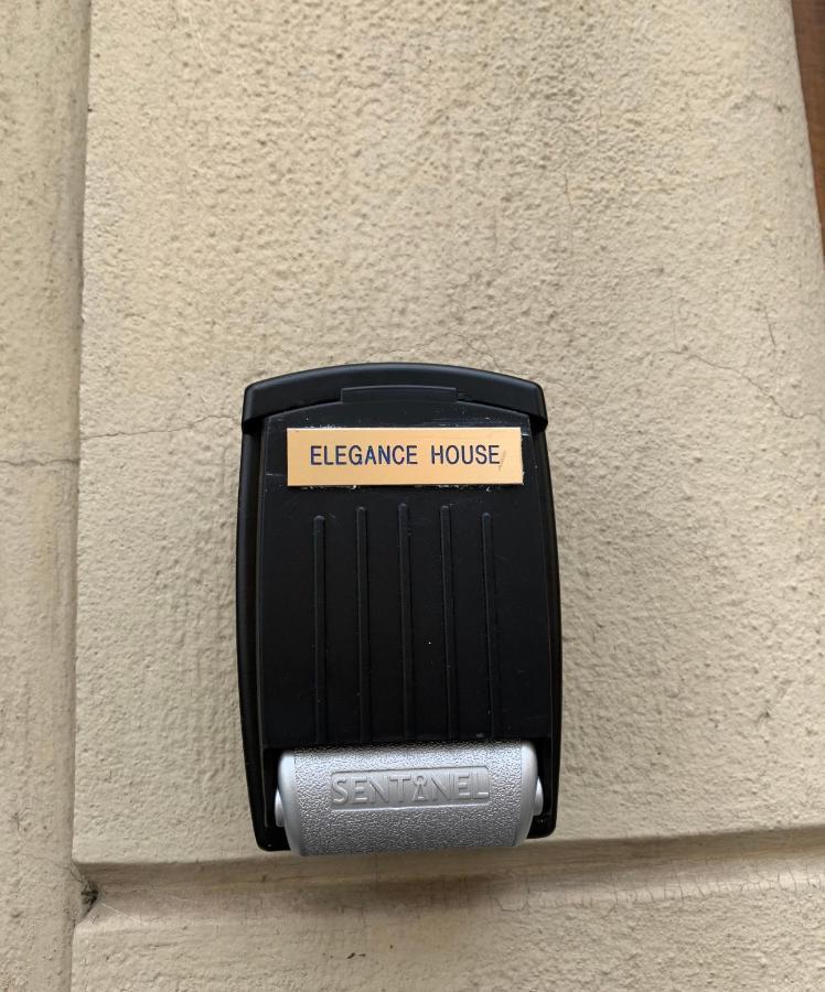 斯培西亚Elegance House公寓 外观 照片
